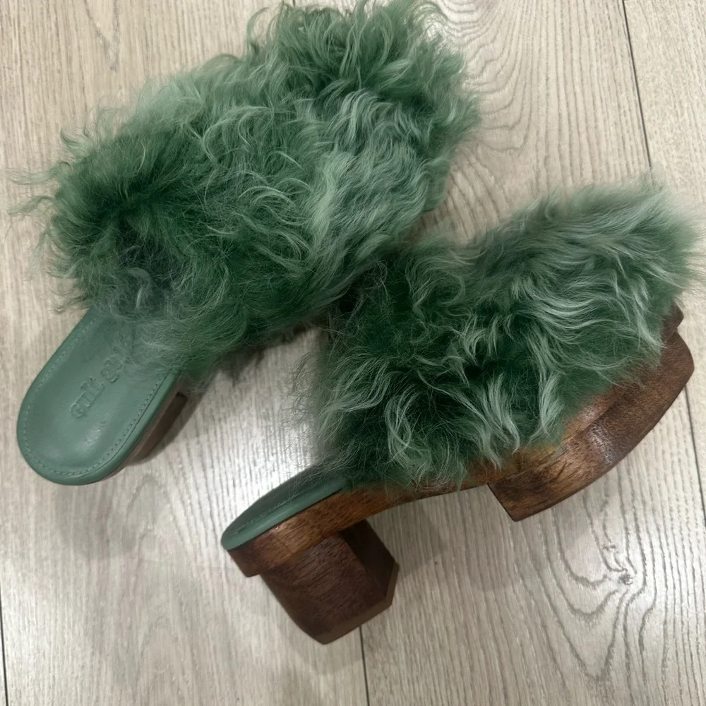 Cult Gaia Green Fur Slide Sandals - Picture 3 of 8